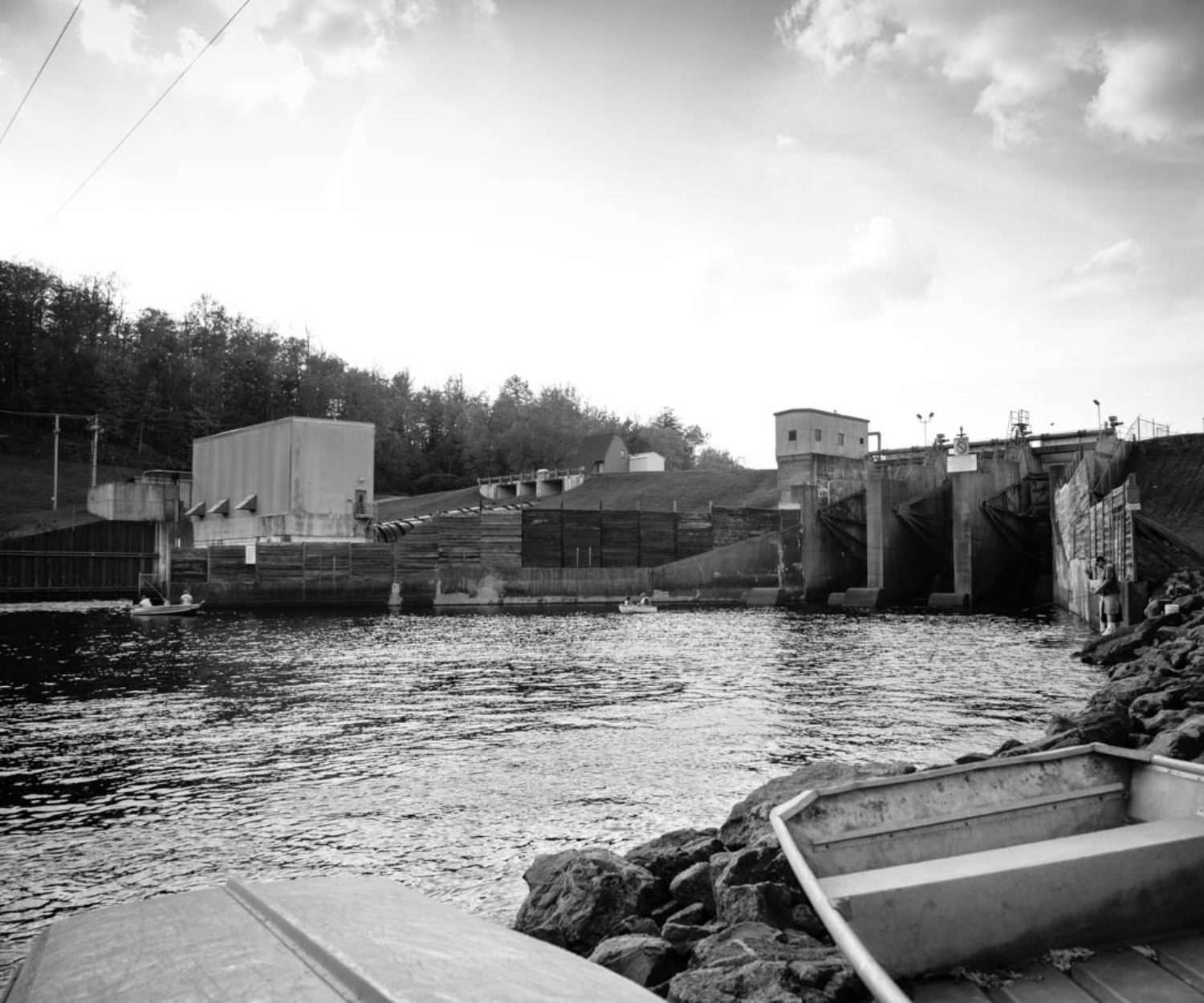 No. 8950 - Chippewa River Headwaters, Xcel Energy Hydro Dam - Winter, Wis.